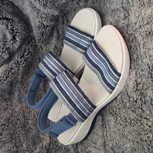 Clark's Cloudsteppers Arla Stroll Women's Sandals Sz 8 - Picture 4 of 6